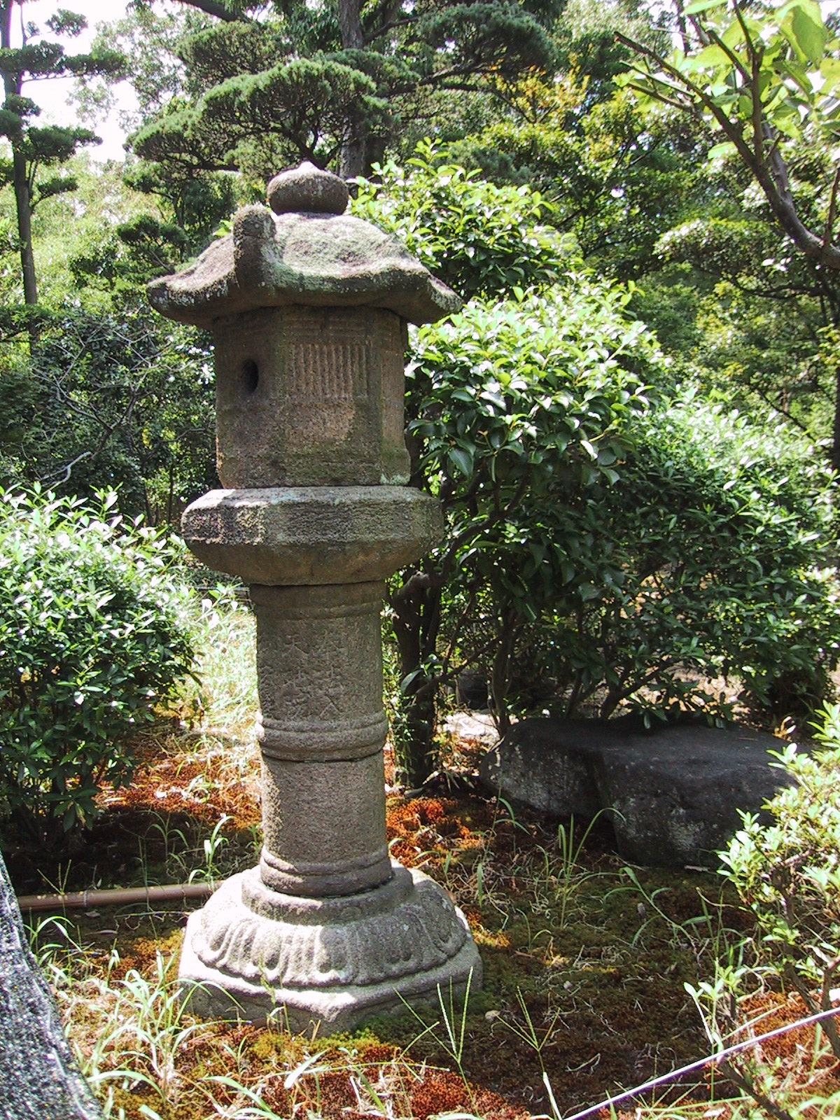 石燈籠